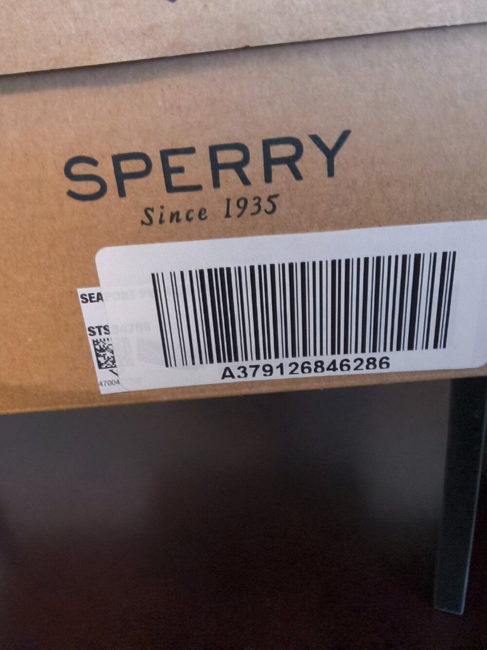 Sperry Loafers. Size 9. Soft white with metallic accents. - Picture 4 of 5